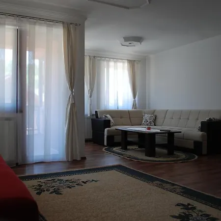 Gold Apartment